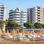 Cozy Retreat 500mt From The Sea Вилла