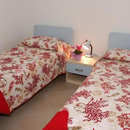 Villa Cozy Retreat 500mt From The Sea Lignano Sabbiadoro
