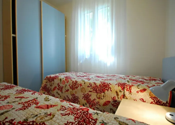 Villa Cozy Retreat 500mt From The Sea *